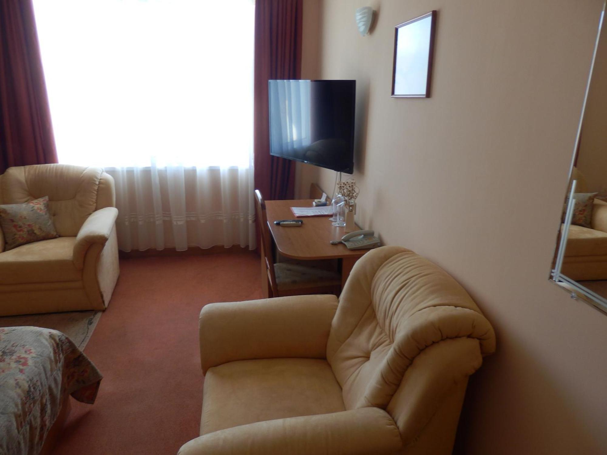Семеен Хотел Роза Kazanlŭk Room photo