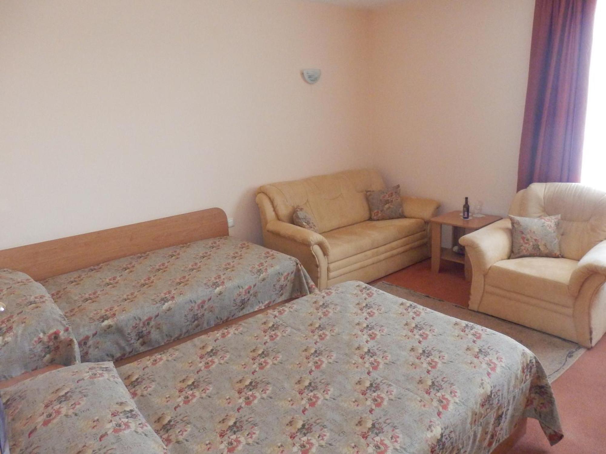 Семеен Хотел Роза Kazanlŭk Room photo