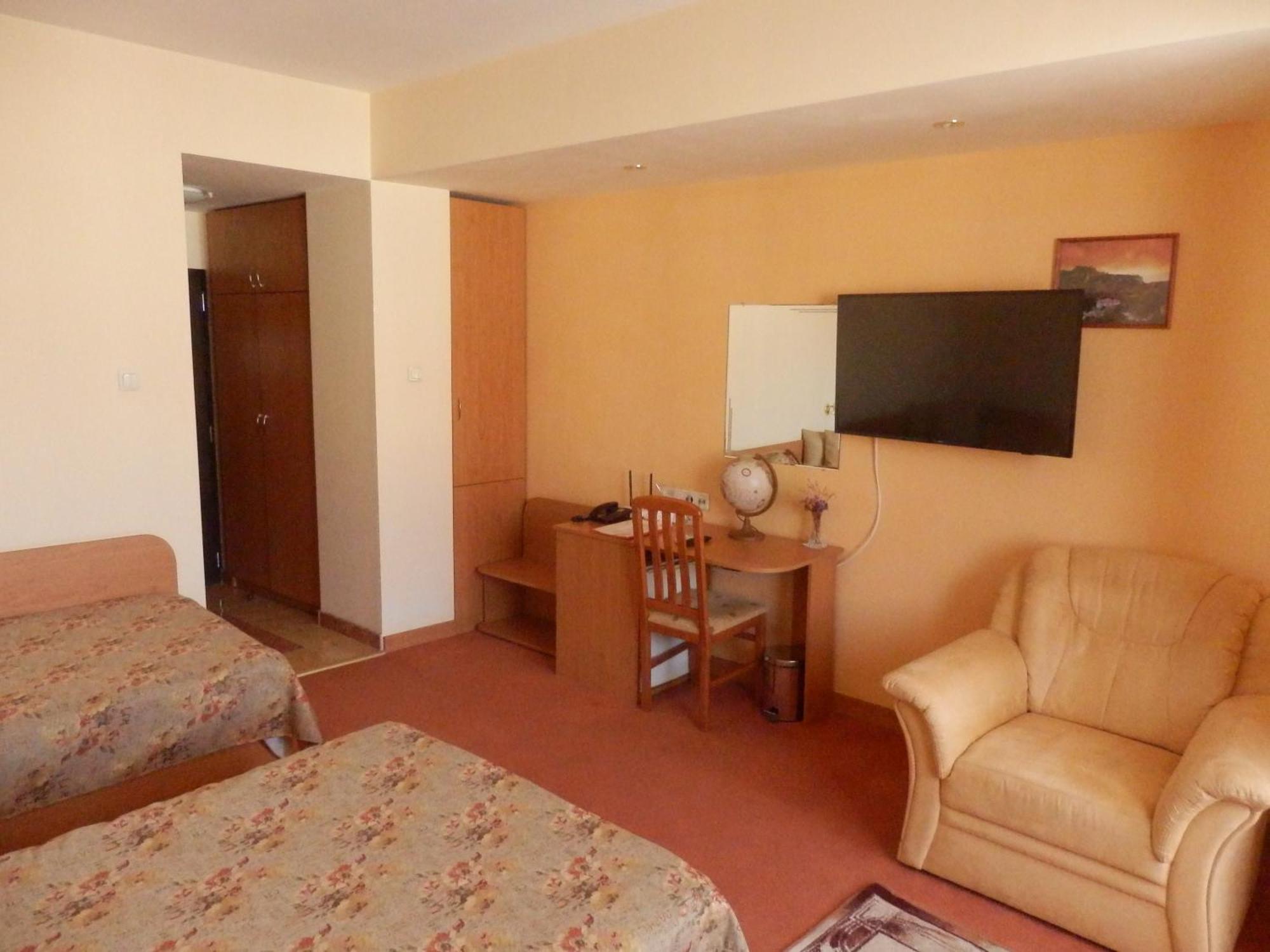 Семеен Хотел Роза Kazanlŭk Room photo